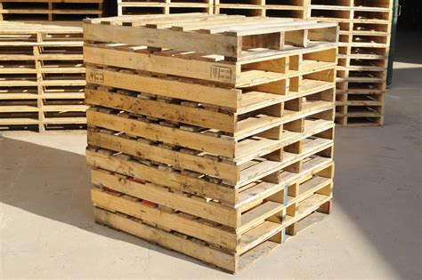 Pallets .